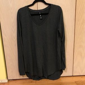 Agnes & Dora Vincent Top